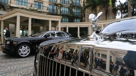 Palazzo Versace unveils its own Rolls Royces 